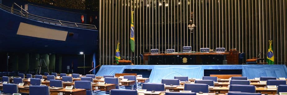 Aprovado projeto que cria norma geral para concursos públicos