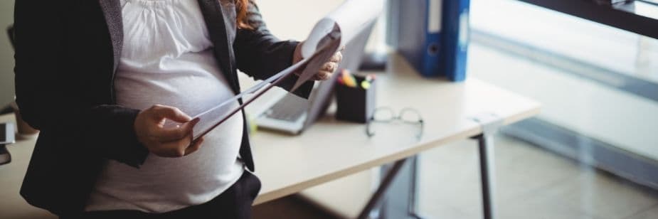 Maternidade e Advocacia: Os desafios das advogadas na conciliação entre carreira e vida pessoal